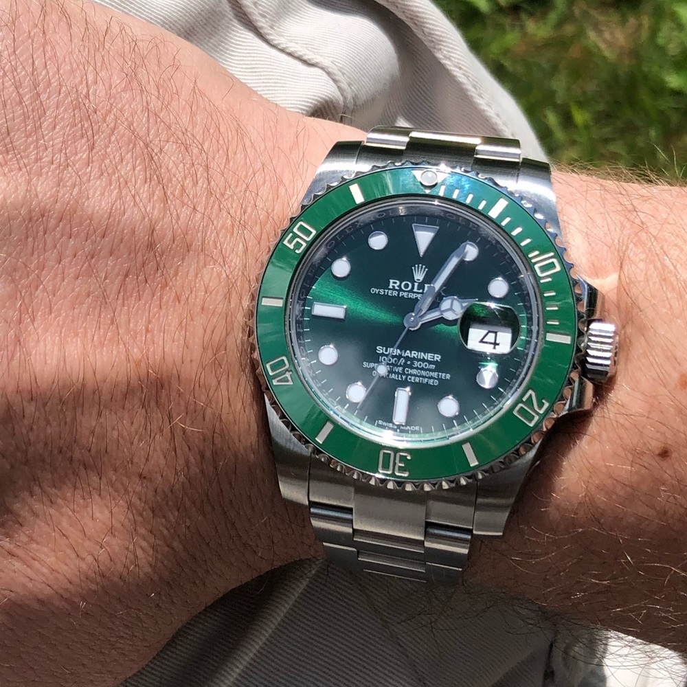 Rolex Hulk Submariner Date 116610LV, Full set 2017 - Picture 10 of 15